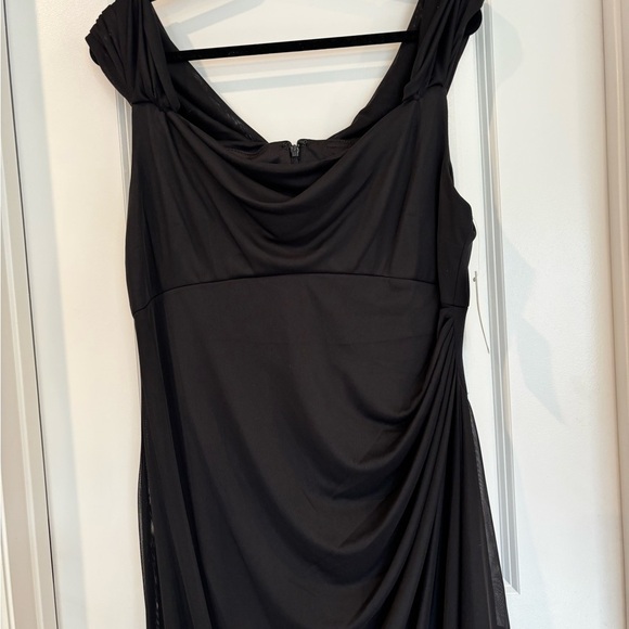 Alex Evenings Black Sleeveless Maxi Gown, NWT, Holiday Gown - Picture 2 of 10